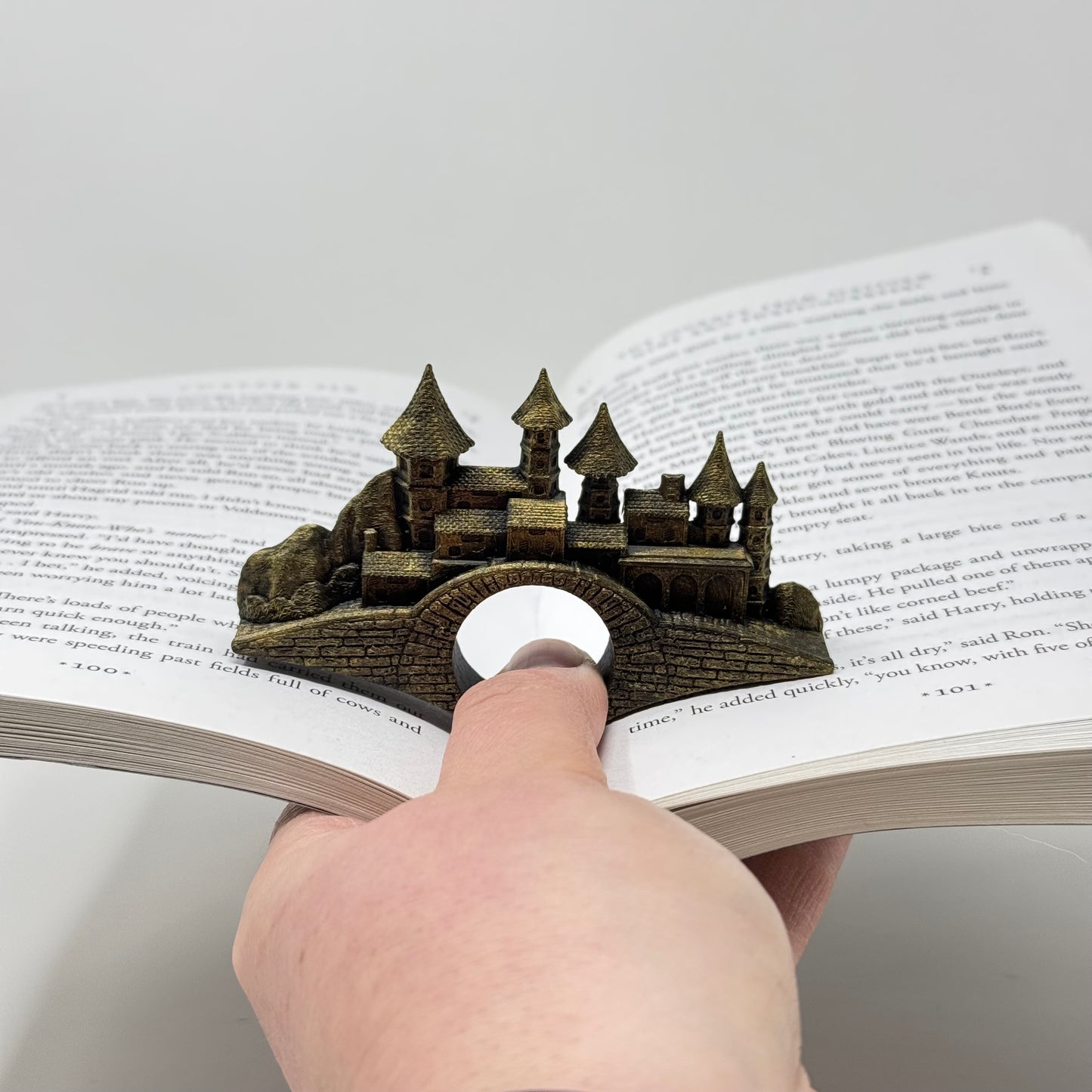 Fantasy Castle Page Holder