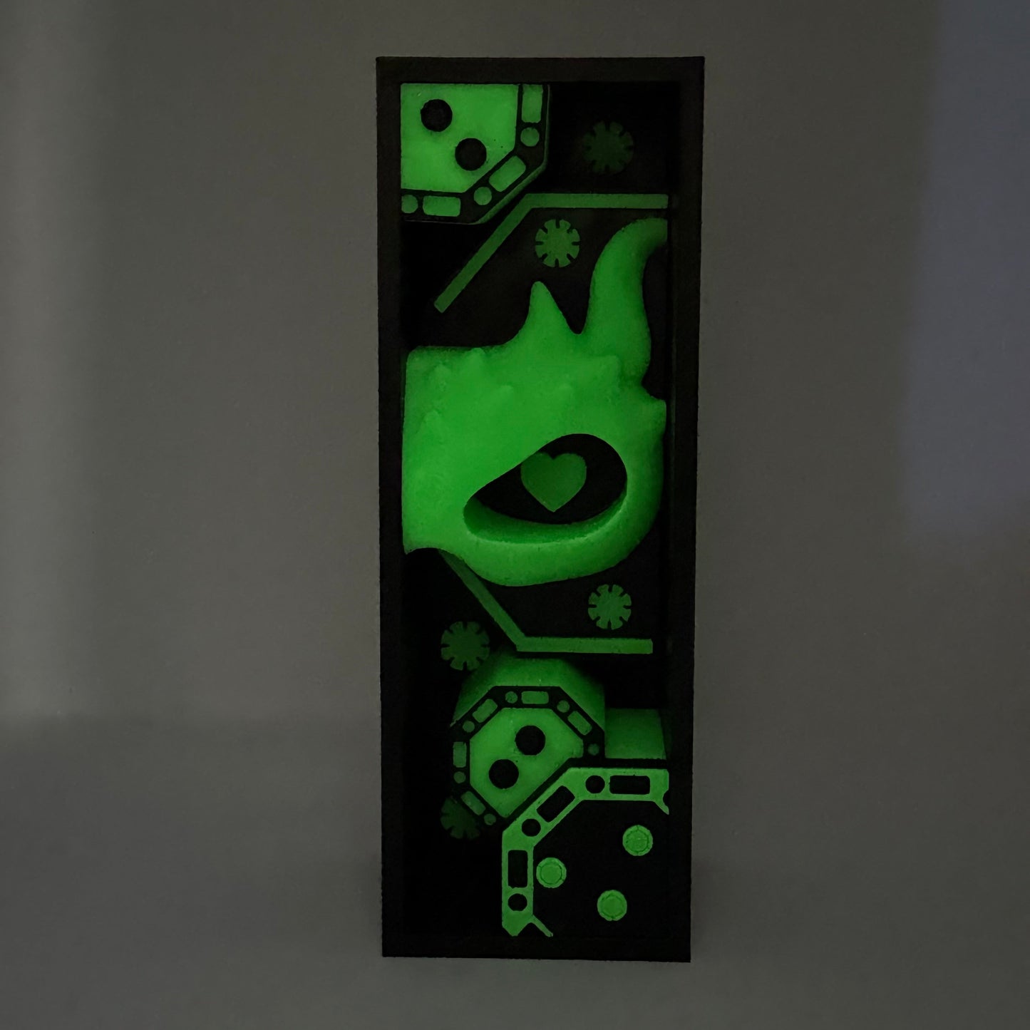 Poker Mask Book Nook GLOW | Dark Romance Book Shelf Decor